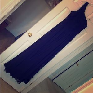 Halston heritage black gown